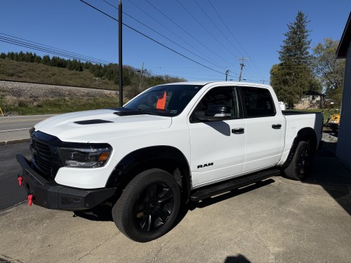 2022 Ram 1500 Big Horn Crew Cab SWB 4WD